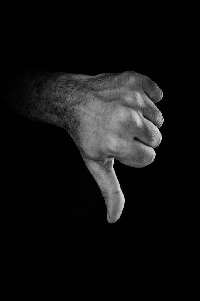 嫌いじゃないけれど別れるべきか悩んでいるあなたへ？