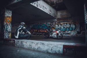 愛されてないと感じる時、別れるべきサインは？